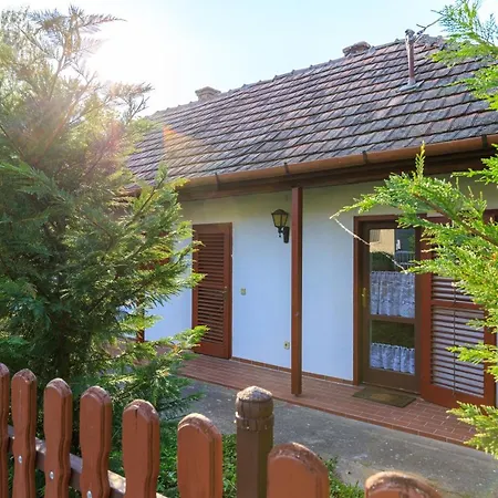 Aranyrozsa Porta Holiday home Balatonszarszo