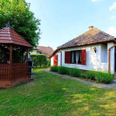 Aranyrozsa Porta Holiday home